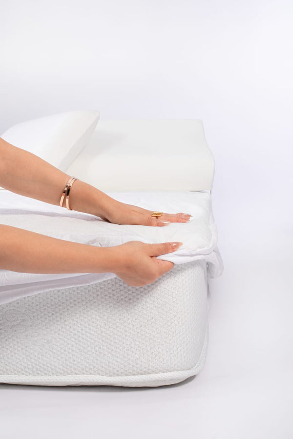 Waterproof mattress protector- White - Multiple Sizes