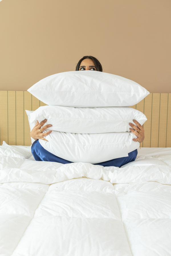 مخدة فندقية بولي دوان قطن ناعم 100% – مقاس 50×70